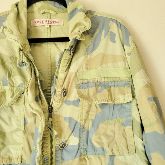 Free People Green Lead The Way Camouflage Field Jacket - Picture 5 of 9